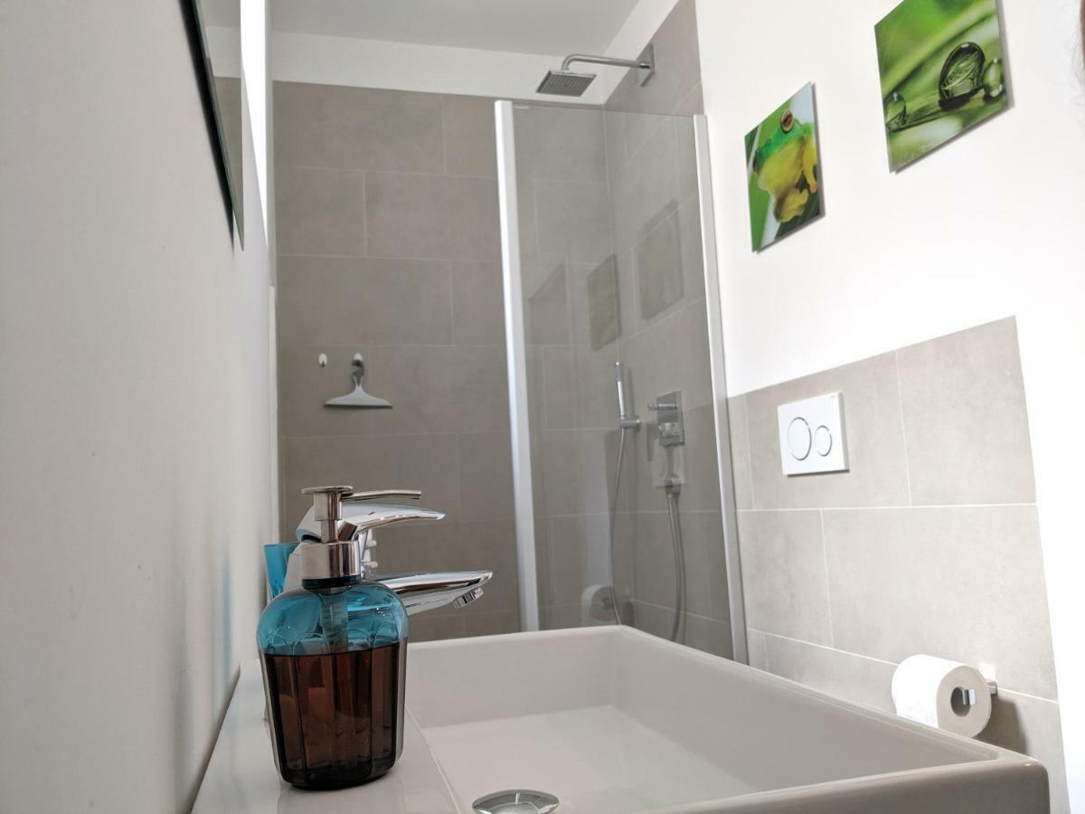 1 Zimmer Apartment Ratingen Ost المظهر الخارجي الصورة